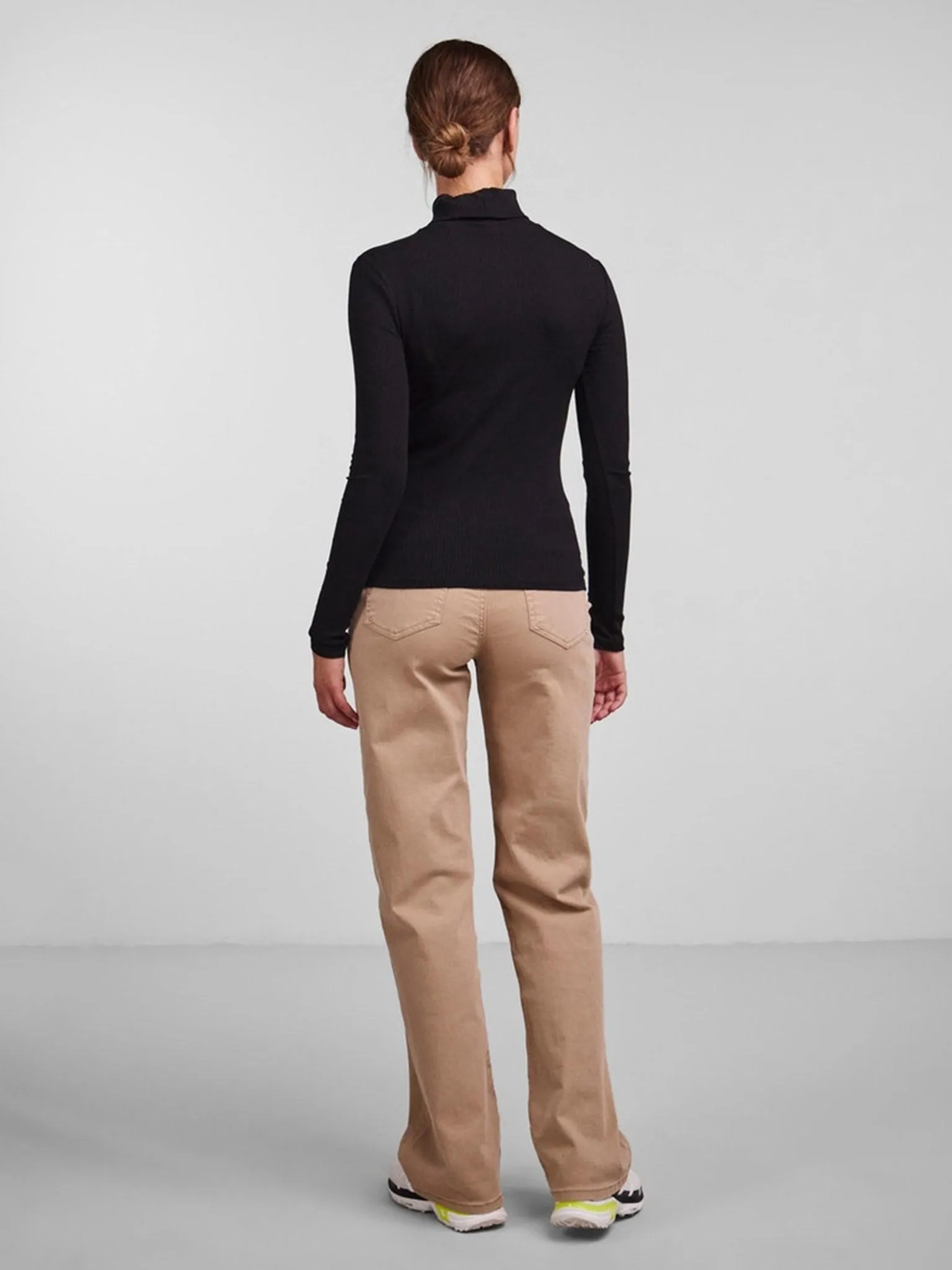 Kitte Rollneck Top - Black