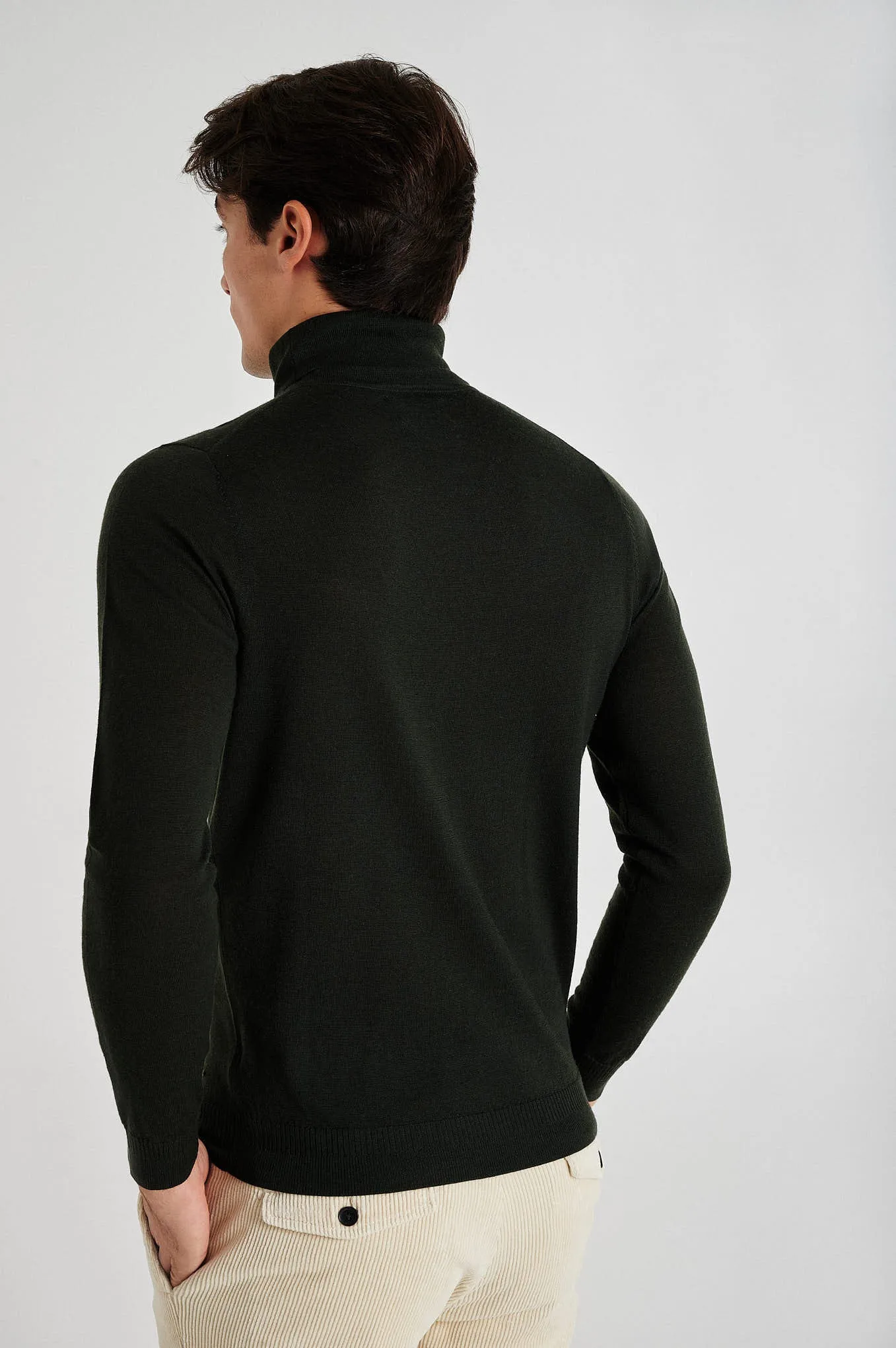 Men's extrafine merino wool turtleneck sweater