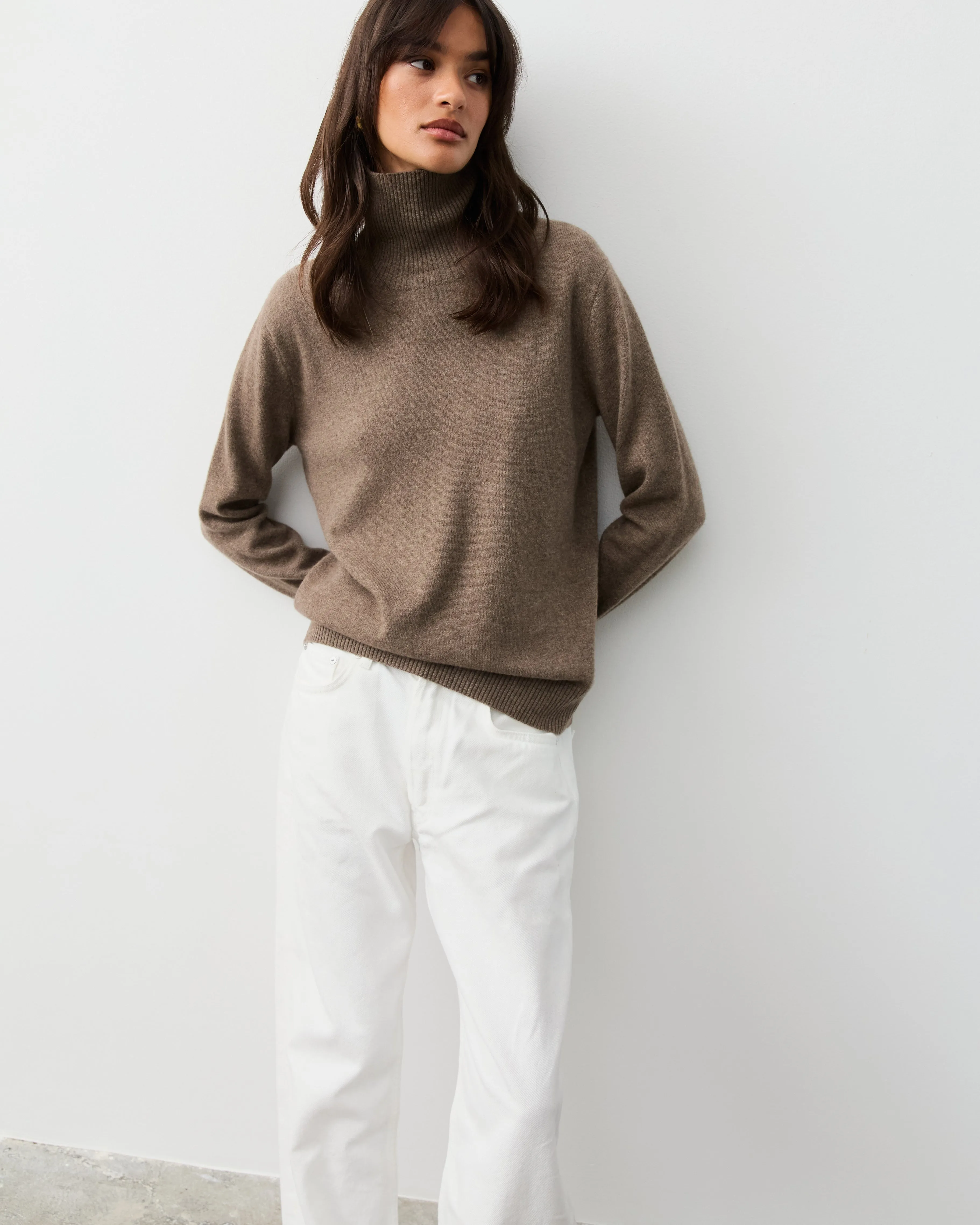 THE NEW CLASSIC TURTLENECK - BRACKEN