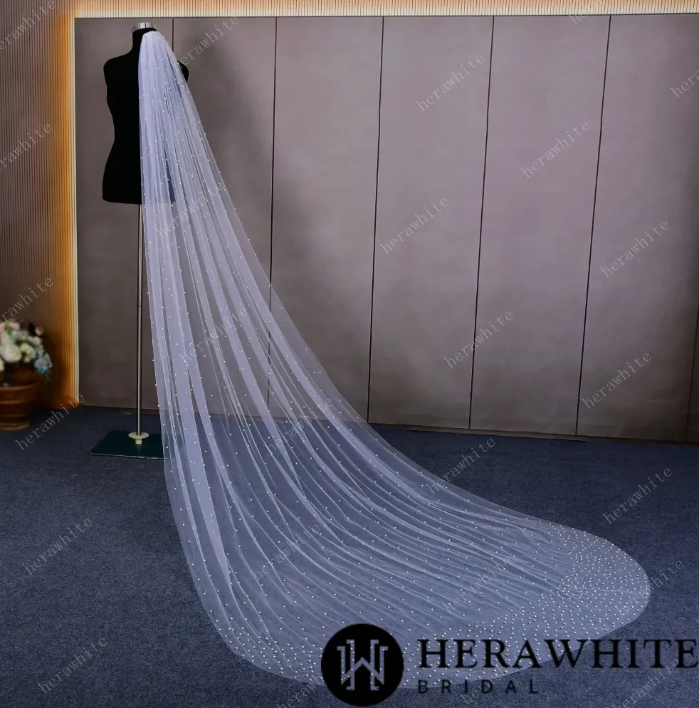 Waltz-Length Bridal Veil Scattered With Pearls